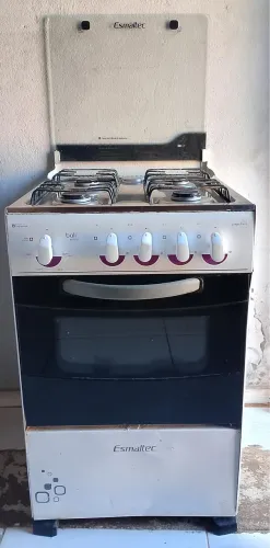 VENDO FOGÃO ESMALTEC 4 BOCAS