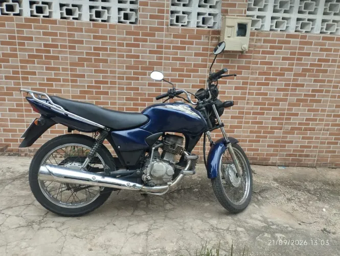 Vendo CG Titan (isenta IPVA)
