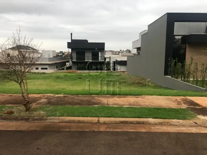 Terreno no Condomínio Araçari, sol da manhã, à venda, com 258.7m² - Londrina - PR | Parque