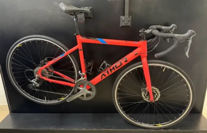 Bicicleta road Athor Estrada V-one Evo 700