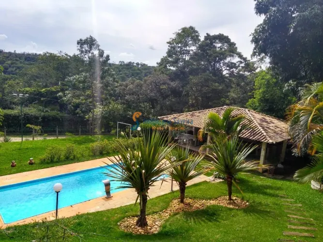 casa em condomínio fechado terreno de 2500 m² , a 22 Km do Minas Shopping.