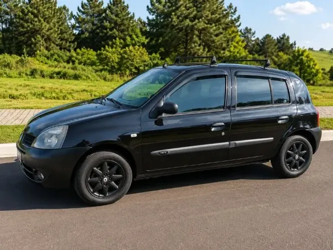 Renault Clio Campus Hi-flex 1.0 16V 5P 2009