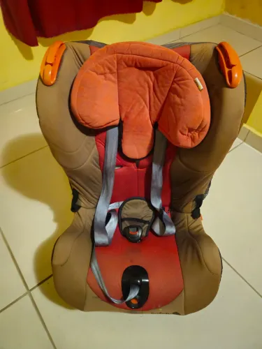 Cadeirinha infantil