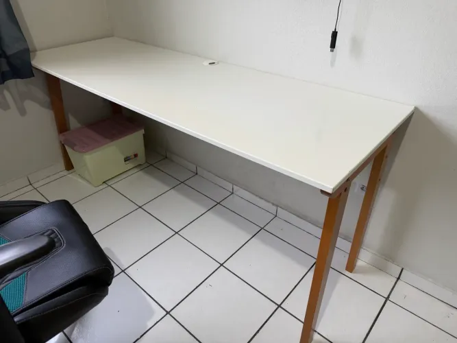 Mesa de escritório/estudo
