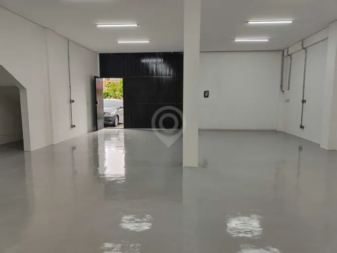 Ponto comercial : / Comercial / Bairro dos Pintos