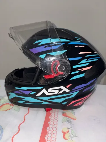 Capacete ASX