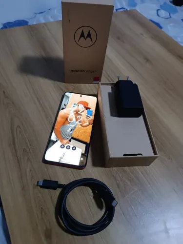 Motorola Edge 40 