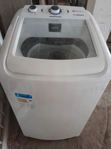 Maquina de lava 9kg Electrolux