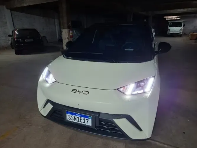BYD Dolphin Mini (Elétrico) 2025