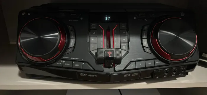 Som LG Xboom 1800 rms super potente