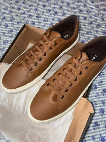 Tênis Konik Camel Tamanho 43 - Usado Apenas 2 Vezes (Quase Novo)
