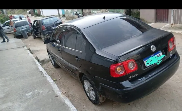 Volkswagen Polo Sedan 1.6 MI Total Flex 8V 4P 2010