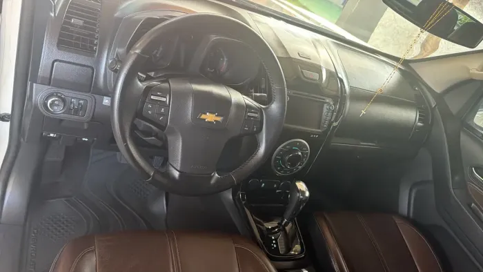 Chevrolet S10 P-up H.country 2.8 4X4 CD Dies.aut. 2016