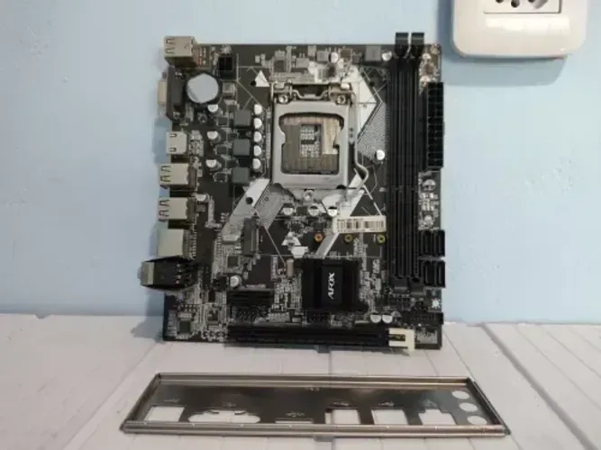 Placa-Mãe AFOX LGA 1155 DDR3 M.2 NVMe