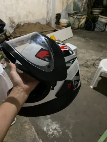 Vendo capacete samarino