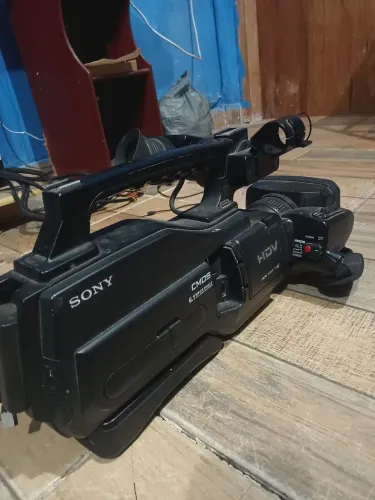 Filmadora Sony HD1000