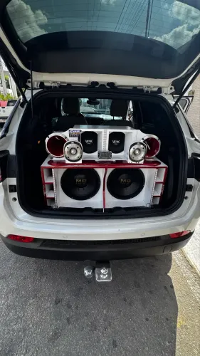 Som automotivo