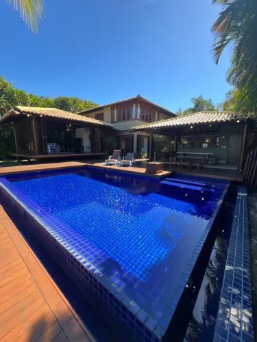 Casa para Venda em Mata de São João, Sauipe, 4 dormitórios, 4 suítes, 3 banheiros, 2 vagas
