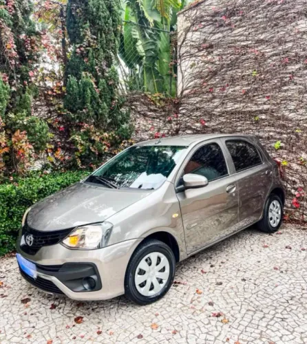 Toyota Etios X 1.3 Flex 16V 5P Aut. 2020