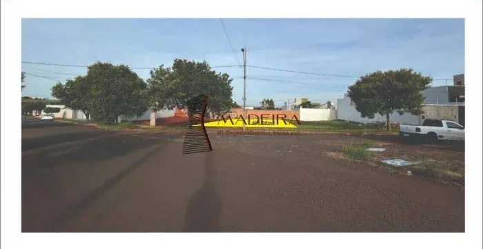 VENDE-SE DIREITOS DE TERRENO NO JARIM ESPANHA EM MARINGÁ-PR