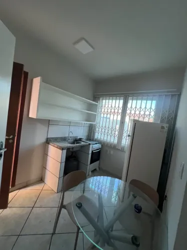 Studio Mobiliado ao Lado do Shopping Villa Romana | Vaga de Garagem e Cozinha Equipada