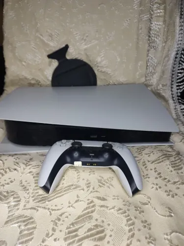 Playstation 5 FAT + 2 jogos