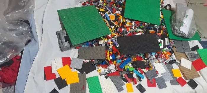 Lote 5,5kg de Peças de Montar Tipo LEGO