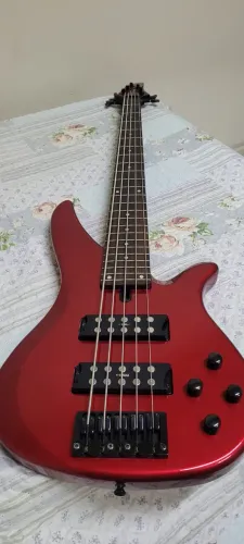 Contrabaixo Yamaha RBX 375