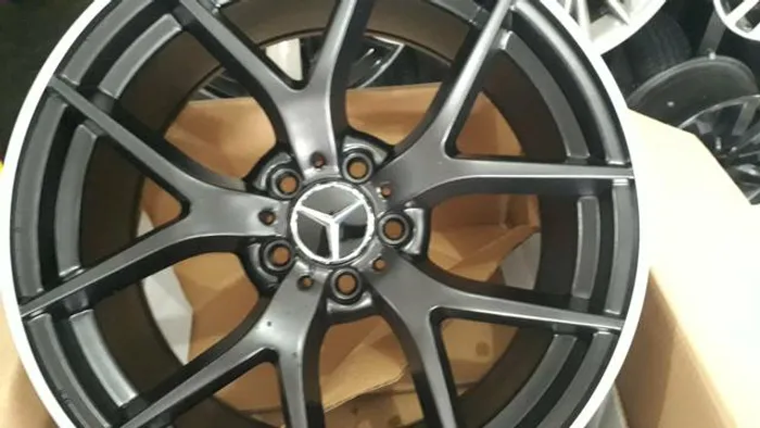 Roda aro 19 Mercedes Black Fosco