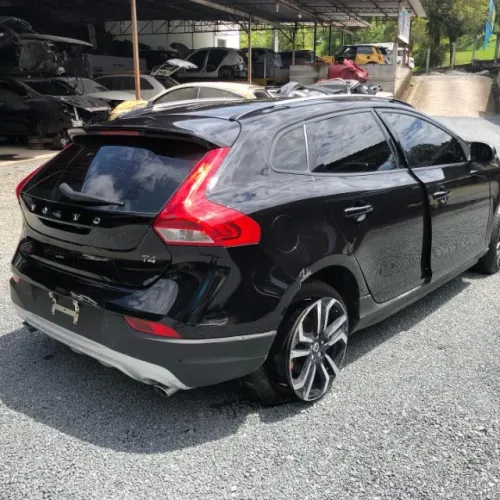 Volvo V40 T4 2.0 2014 Lanterna Parachoque Airbag Porta Bancos Mecânica Sucata