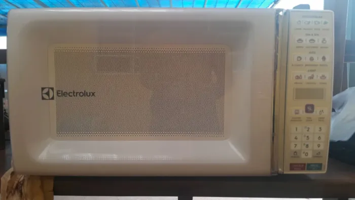 Micro-ondas Electrolux 