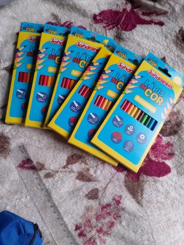 Caixas de lápis de cor 