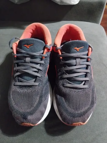 Mizuno 