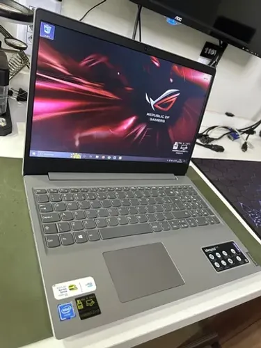 Notebook Lenovo ( bateria acima 5 horas)
