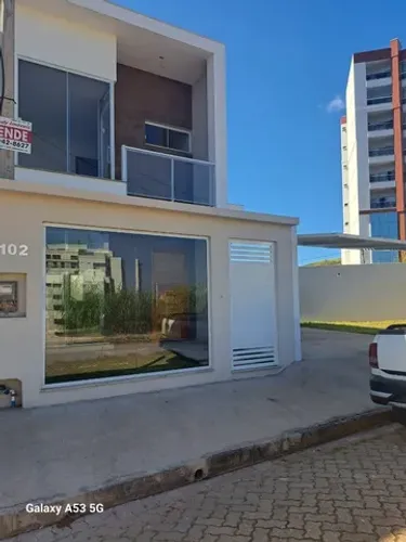 Casa Aconchegante c/ Quintal em Jardim Amália