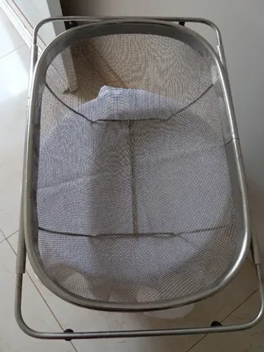 Secador cromado com extensor para folhas, legumes, frutas, multiuso.