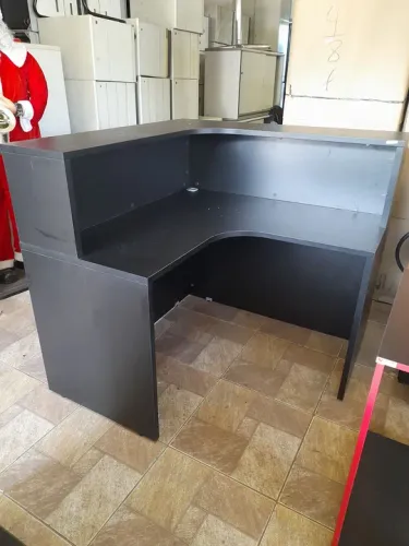 Mesa balcão de atendimento em L - Novo