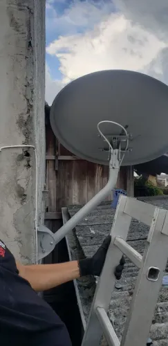 Instalação de antenas digital e satélite
