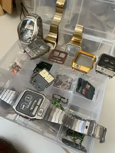 Citizen Ana digi temp Raros