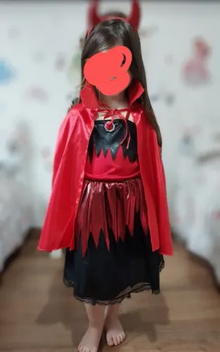 Fantasia Carnaval- diabinha veste de 3 a 5 anos
