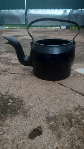 Chaleira de Ferro Fundido Antiga