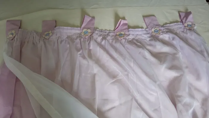 Cortina para quarto de bebê menina- lilás 