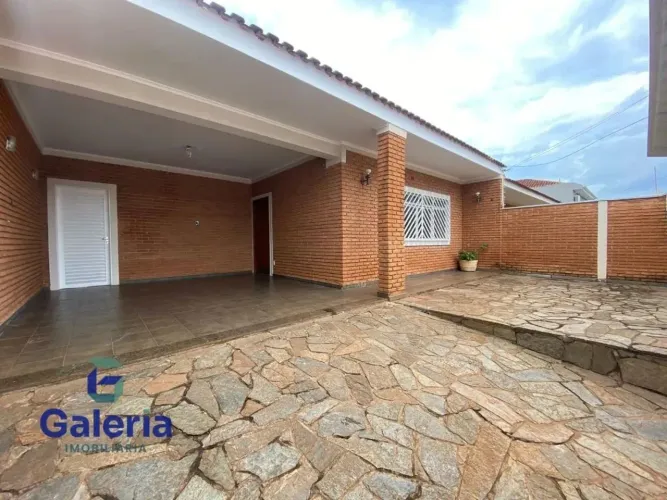 Casa residencial com 4 quartos para alugar, 173m² - Parque Industrial Lagoinha