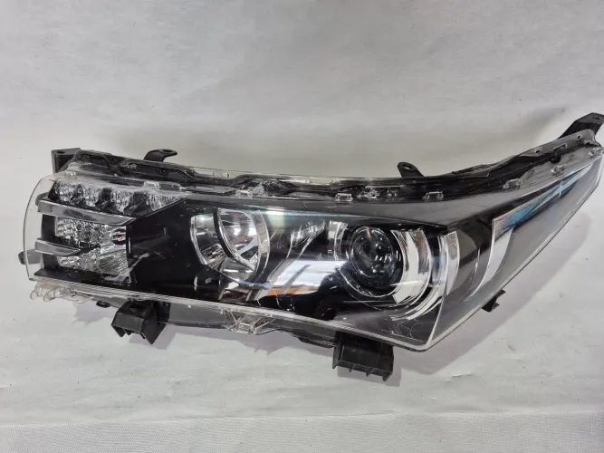 Farol esquerdo toyota corolla altis xenom Led 2017 2016 2017 original