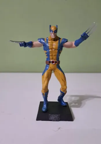 Wolverine - X-Men - Coleção Marvel Chess na base Marvel Figurines - Eaglemoss - Miniatura