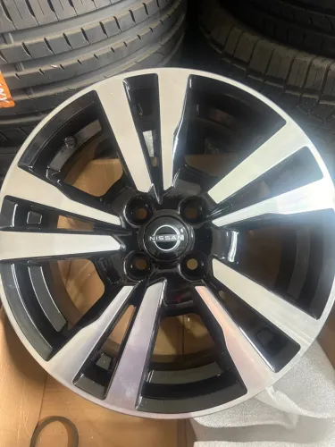 Jogo de rodas aro 16 Nissan Kicks