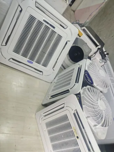 Ar condicionado cassete 24.000 BTUs 