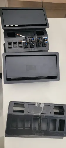 Tomadas para mesa Instalações Elétricas