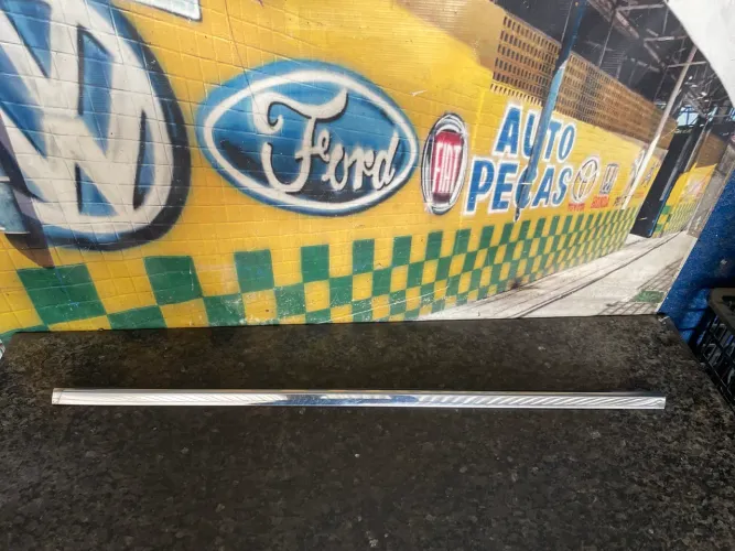 Raspadeira porta dianteira esquerda jac t40 2018 
