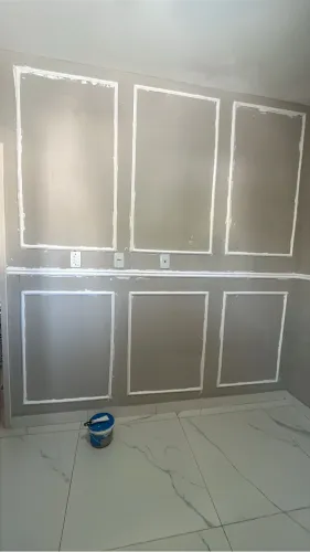 Moldura (boiserie de isopor)